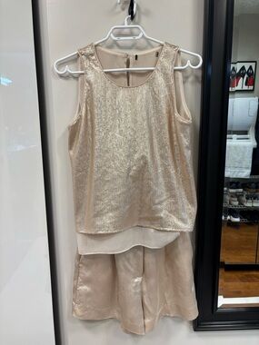 BCBG Metallic Cream Sleeveless Shell Top and short ZARA
